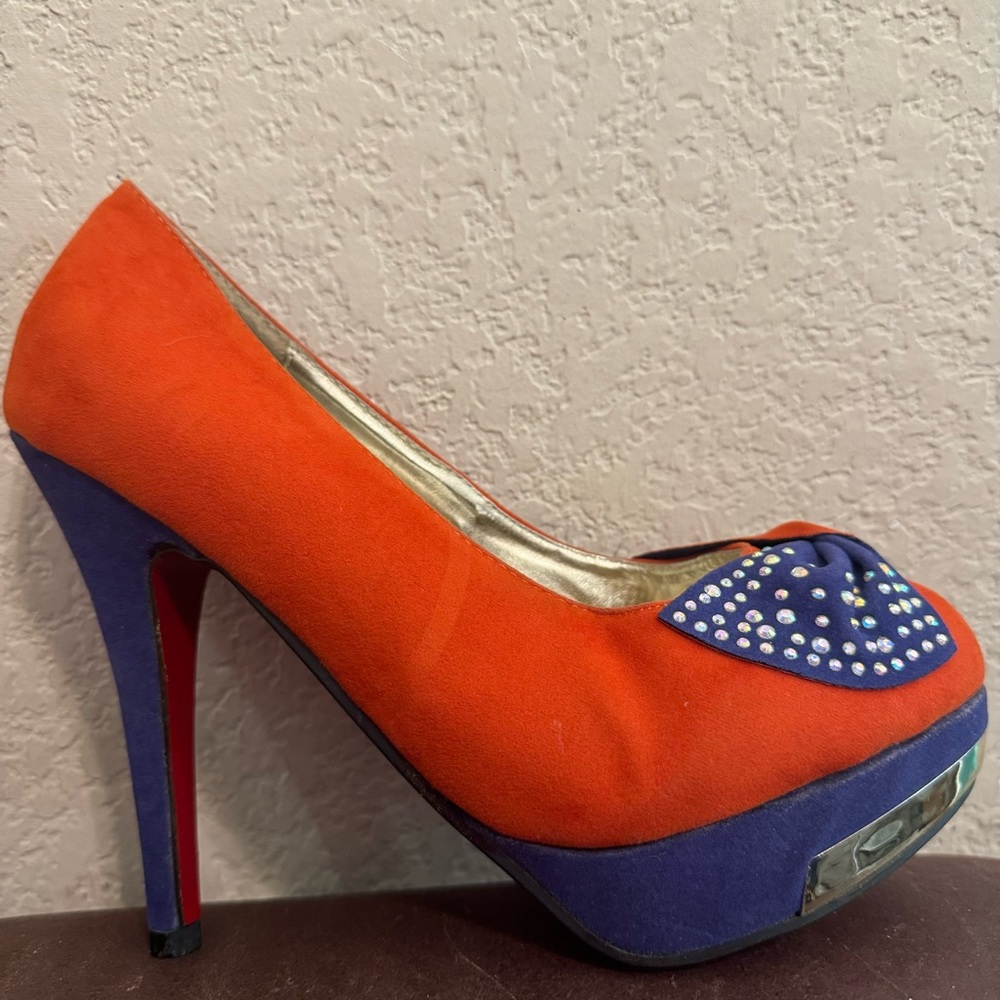 NEW Bertinni Platform Suede Stiletto Heels - Picture 3 of 16